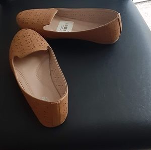 Link Comfort Girls Brown Flat Shoes Size 4